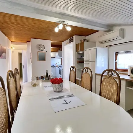 Appartement With Parking Space Silo, Krk - 18769